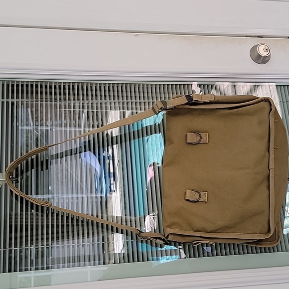 Banana Republic Heavy Canvas Paratrooper Messenger Bag - Picture 5 of 13